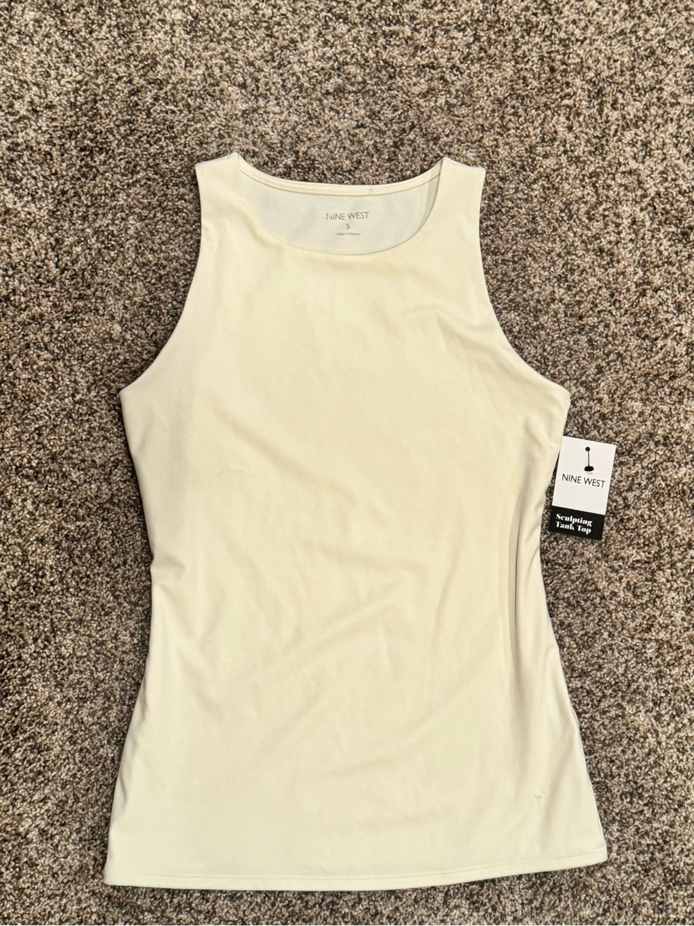 Nine West Cream Tank Top - Sleek Crewneck Style